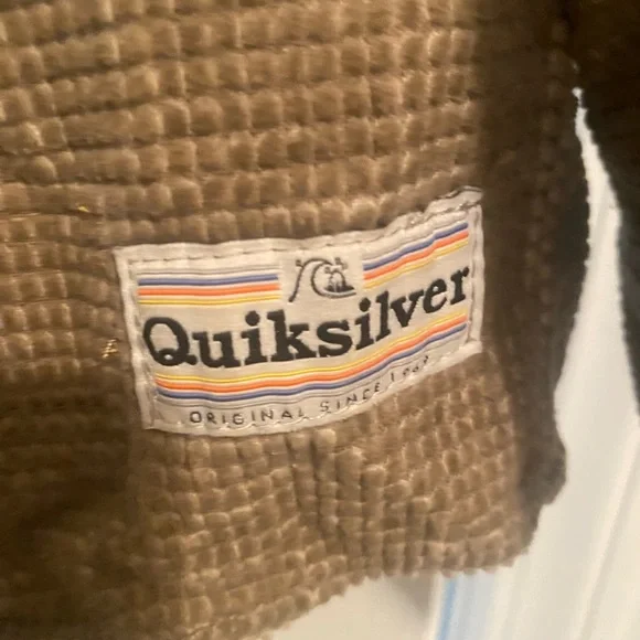Quicksilver corduroy button down - Picture 3 of 5